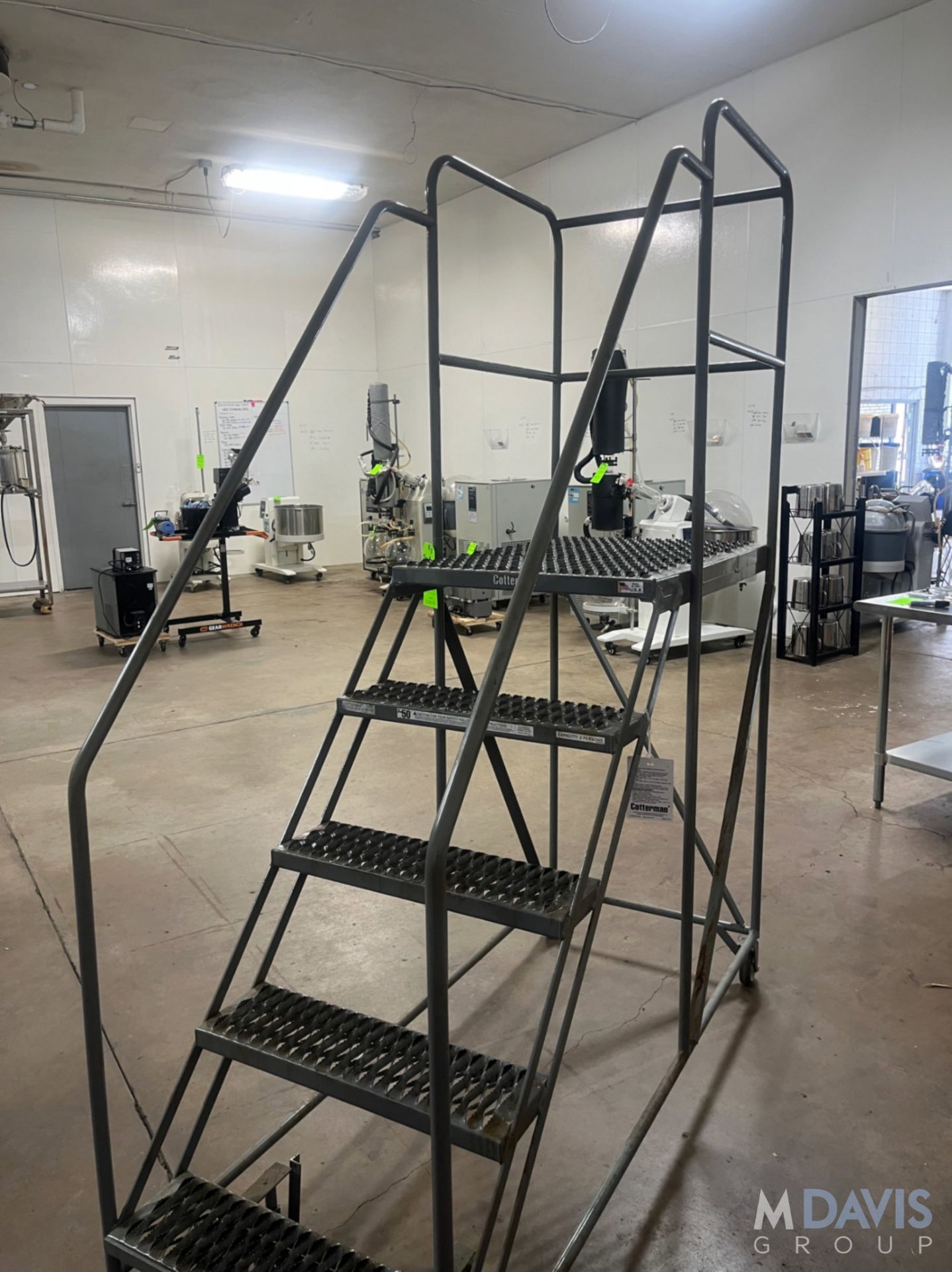 4-STEP COTTERMAN LADDER