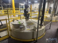 APROX. 11,500 GAL. VERTICAL MIX TANK