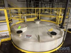 APROX. 20,000 GAL. MILD STEEL VERTICAL TANK