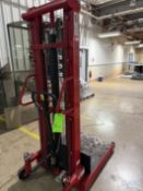 DAYTON HYDRAULIC PLATFORM LIFTER