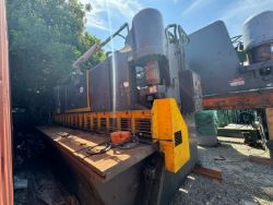 Pacific Punch,M/N 375R16, S/N S10825, 460 Volts, 3 Phase (LOCATED IN GARDEN GROVE, CA) (RIGGING,