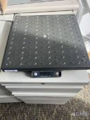 FAIRBANKS TABLETOP SCALE MODEL SCB-R9000-14U S/N 203491000006