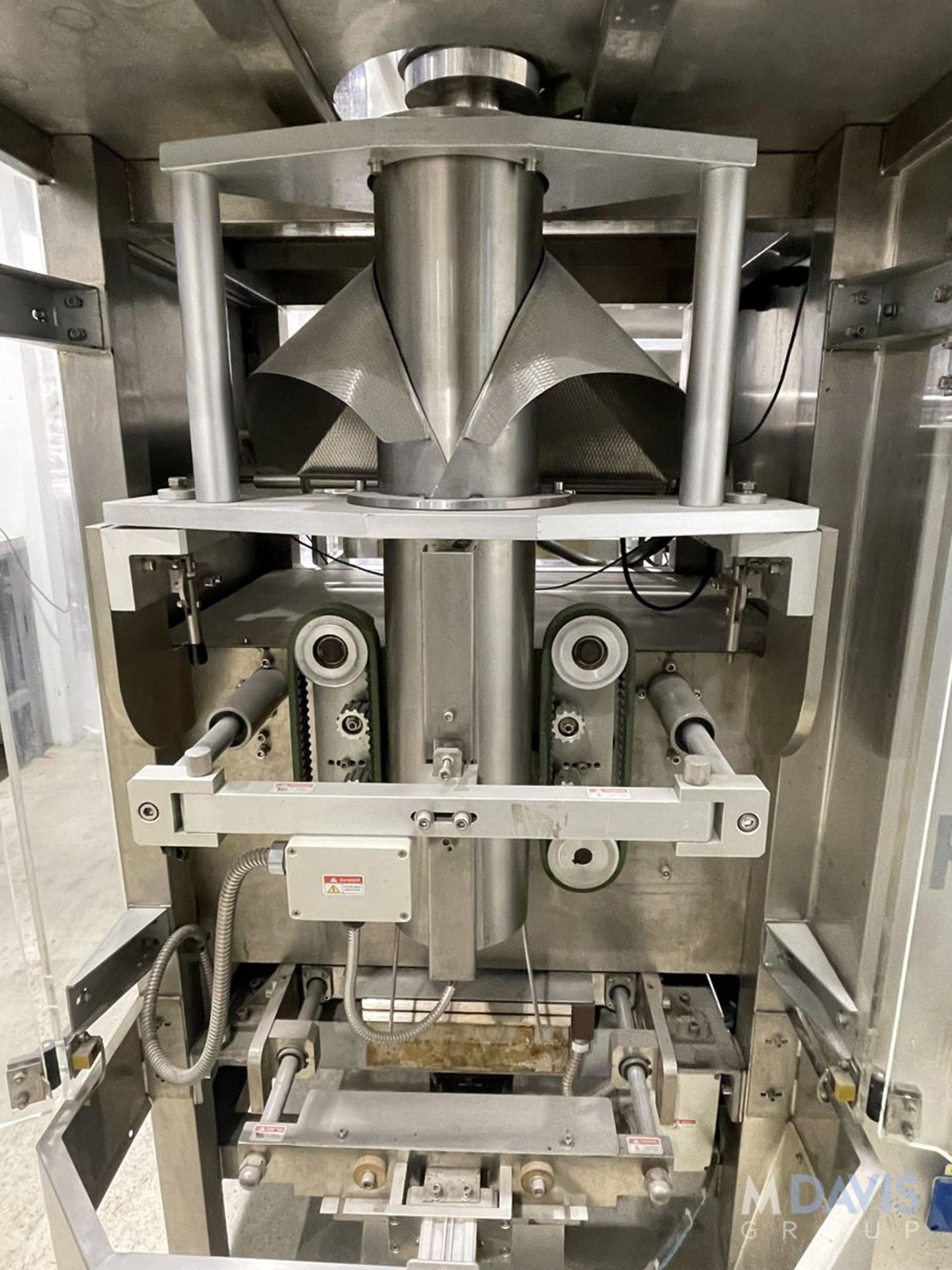 Rui Packing Vertical Form, Fill and Seal Machine, Model RL530, 208 V, 3 Phase with Auger (Located - Image 3 of 6