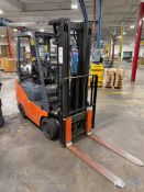 TOYOTA 3,450 LB. SIT-DOWN PROPANE FORKLIFT
