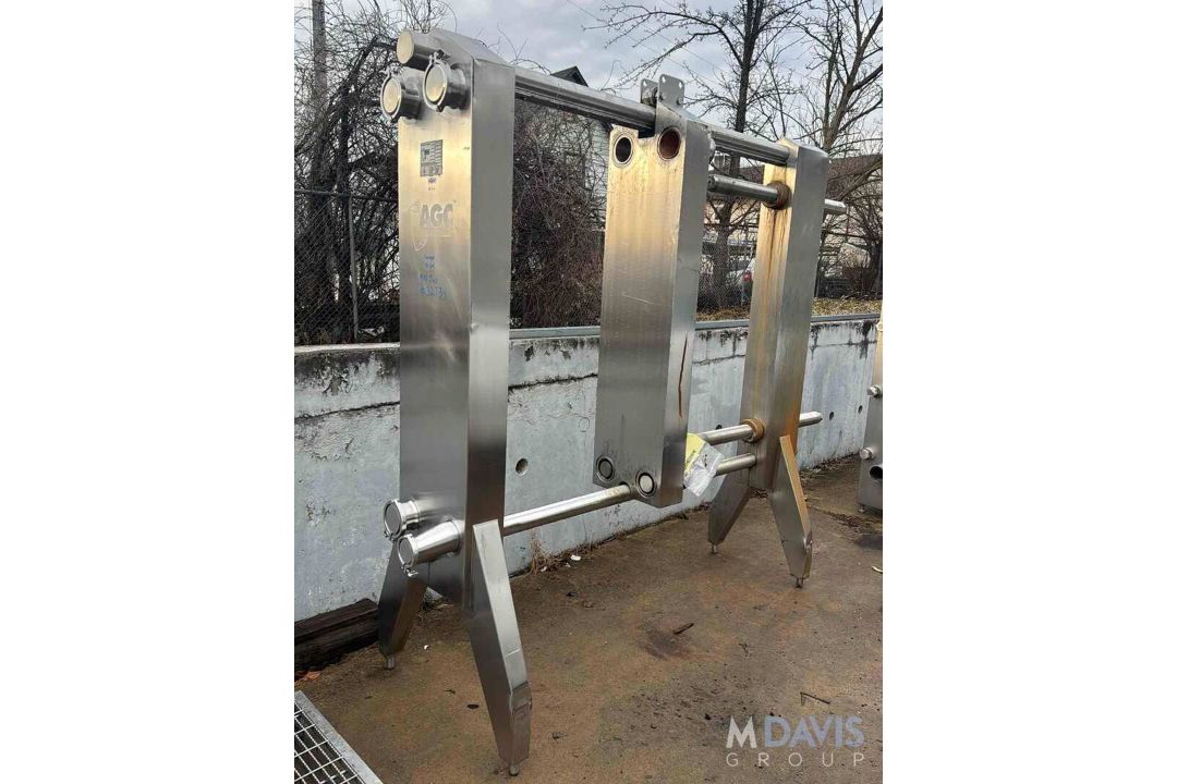 AGC S/S PLATE PRESS, MODEL AR51M-S1, S/N 06127, MFG 2006, WITH 3 & 4 CONNECTIONS, 250 DEGREES MAX - Image 2 of 11