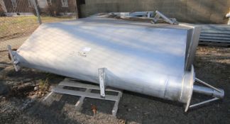 Aprox. 8 ft L x 37