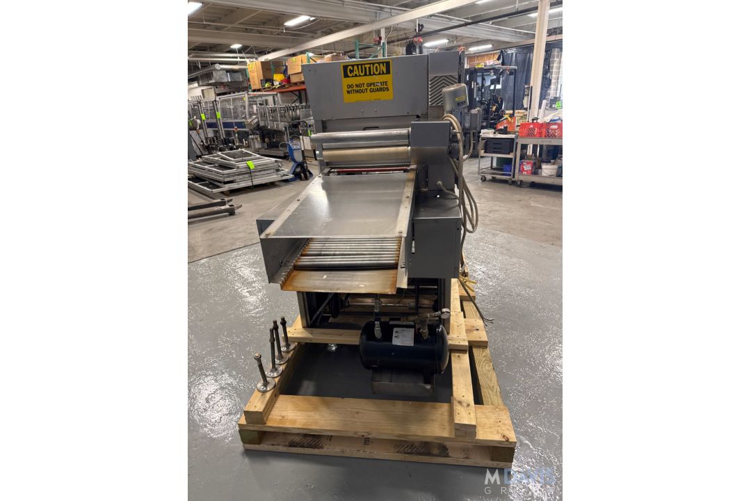 Koch Auto Tray Sealer, Model FP1000/Tank, S/N FP2962, with 16 W Conveyor, 11 x 9 Sealing Mold, - Image 3 of 15