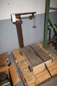 Howe Richardson XL Platform Scale (INV#77759) (INV #30982) (Located @ the MDG Showroom - Pittsburgh,