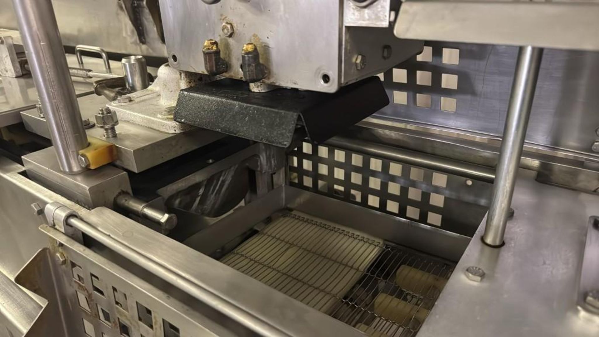 Formax F6 Food Forming Machine, stainless steel construction. 200/240 ...