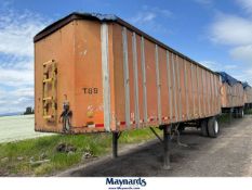 Strick 28' S/A Grain Trailer (T69)