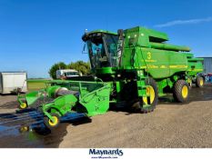 2000 John Deere 9650 STS Combine