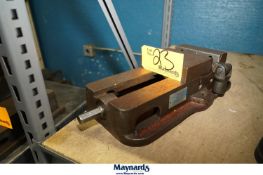 Kurt D675 Precision Machine Vise