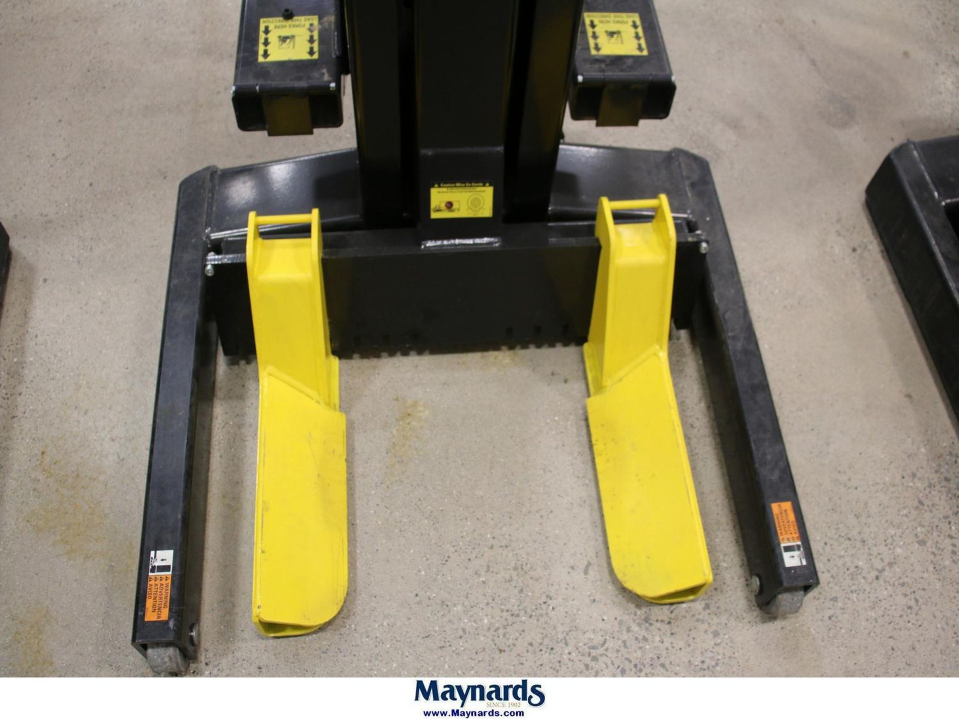 Flex Max Mobile Rotary Colum Lift Powered By RedFire, 14,000lb Capacity ...