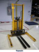 Uline H-5439 Straddle Stacker