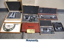 LOT OF PRECISION MEASURING TOOLS