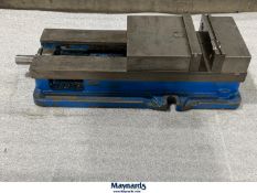 Kurt machinists vise
