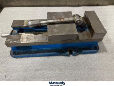 Kurt machinists vise