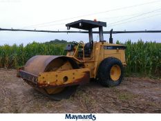 1998 Caterpillar Model CS-563E Roller