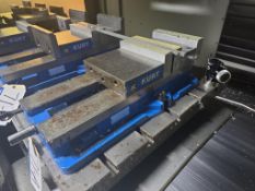 Kurt 8 inch Machinst Vise