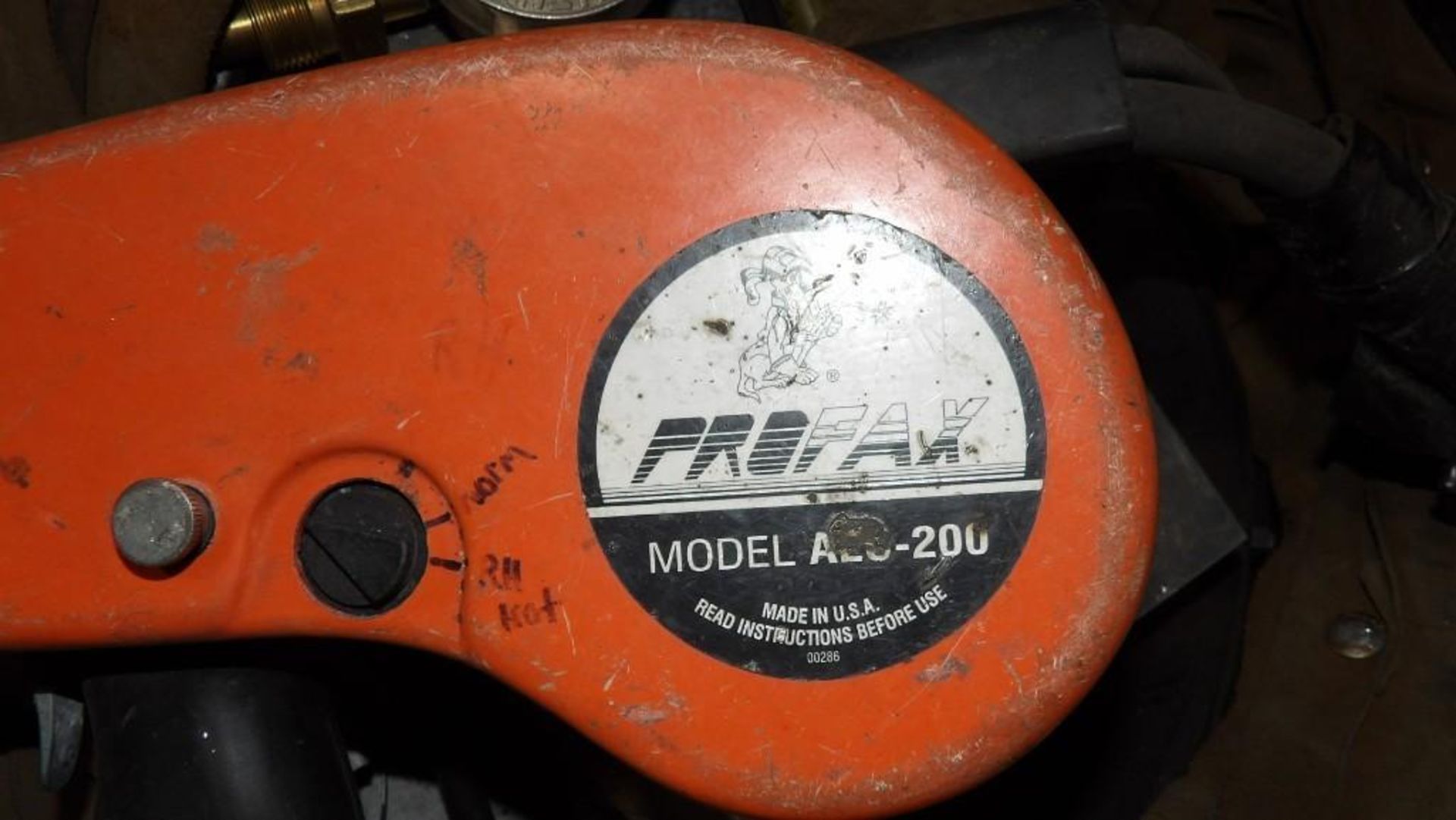 Miller SPOOLMATE 200 DC Arc Welding Power Source -PROFAX AJG-200 Spool Gun Included - Image 5 of 6