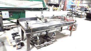 FARREL Industrial Workbench with Integrated Vise, Bench Grinder, Mobile Storage, Grey