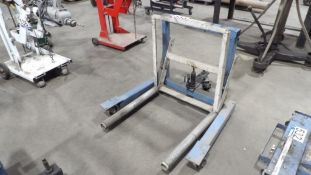 Adjustable Jack, Model B, 1500 LBS Capacity, Hydraulic Lift, Rolling Casters