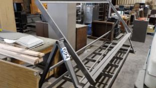 Null Metal Frame Structure - Industrial, Gray
