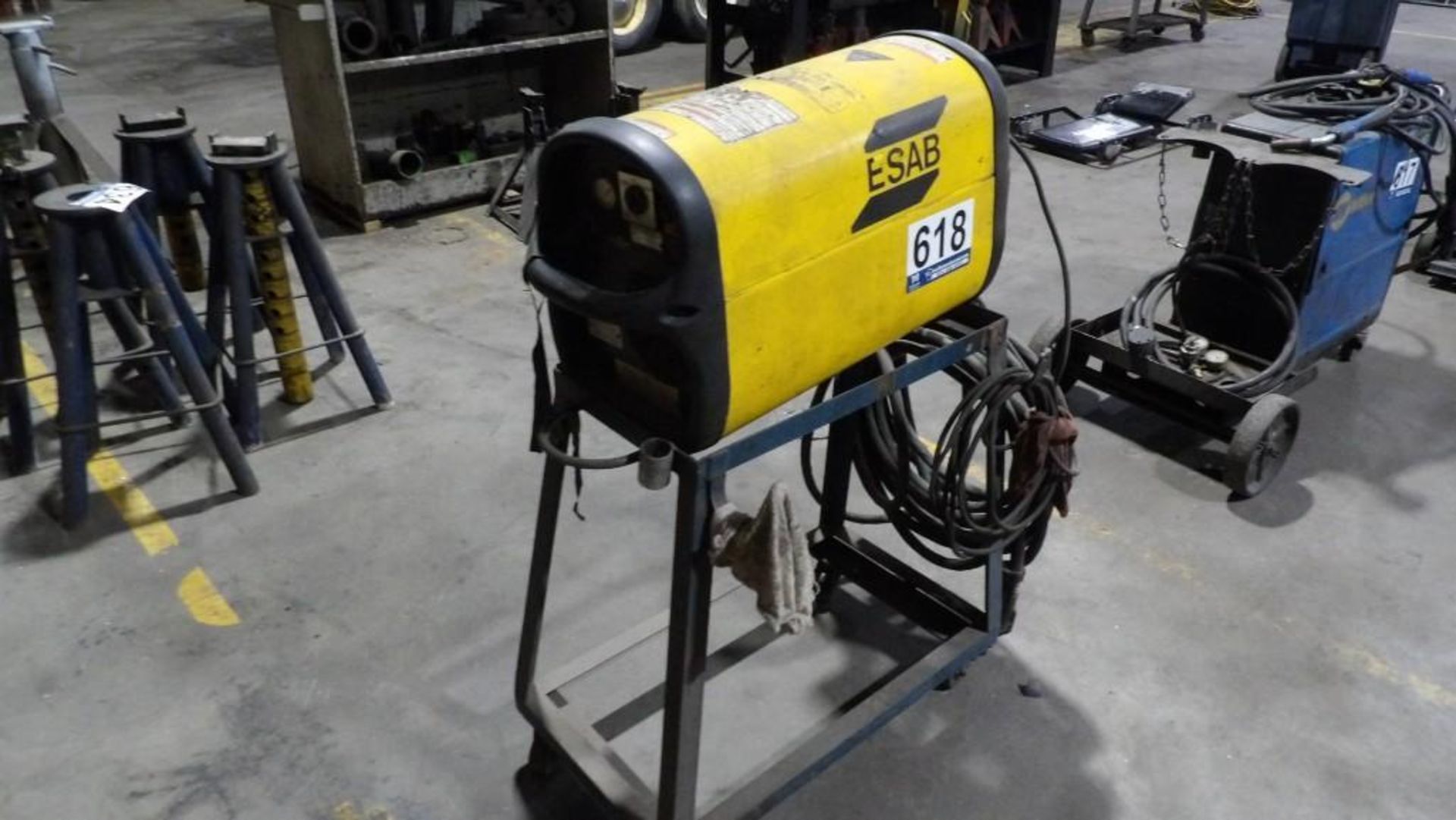 ESAB Powercut 1250 Plasma Cutter - PT-32 Torch, Multi-Voltage Input - Image 6 of 6