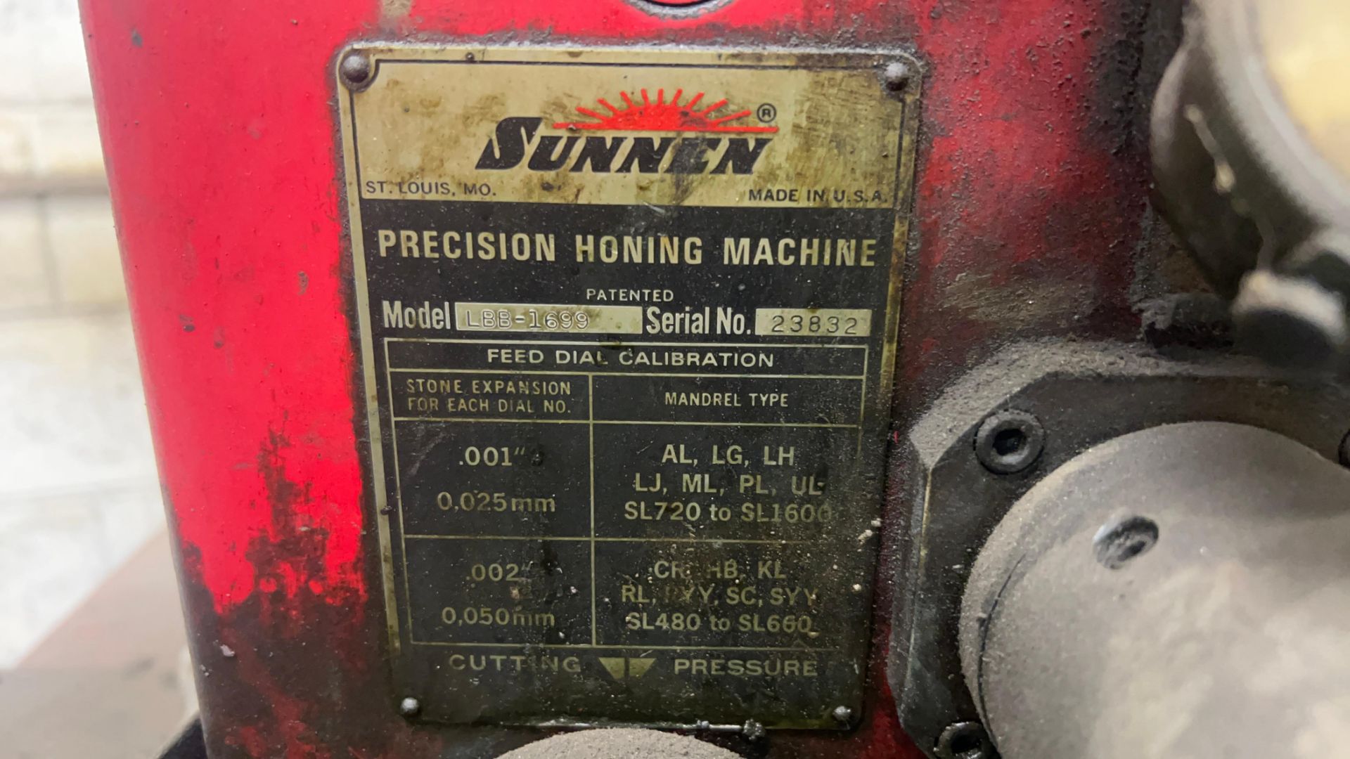 Sunnen LBB-1699 Precision Honing Machine - Image 4 of 7