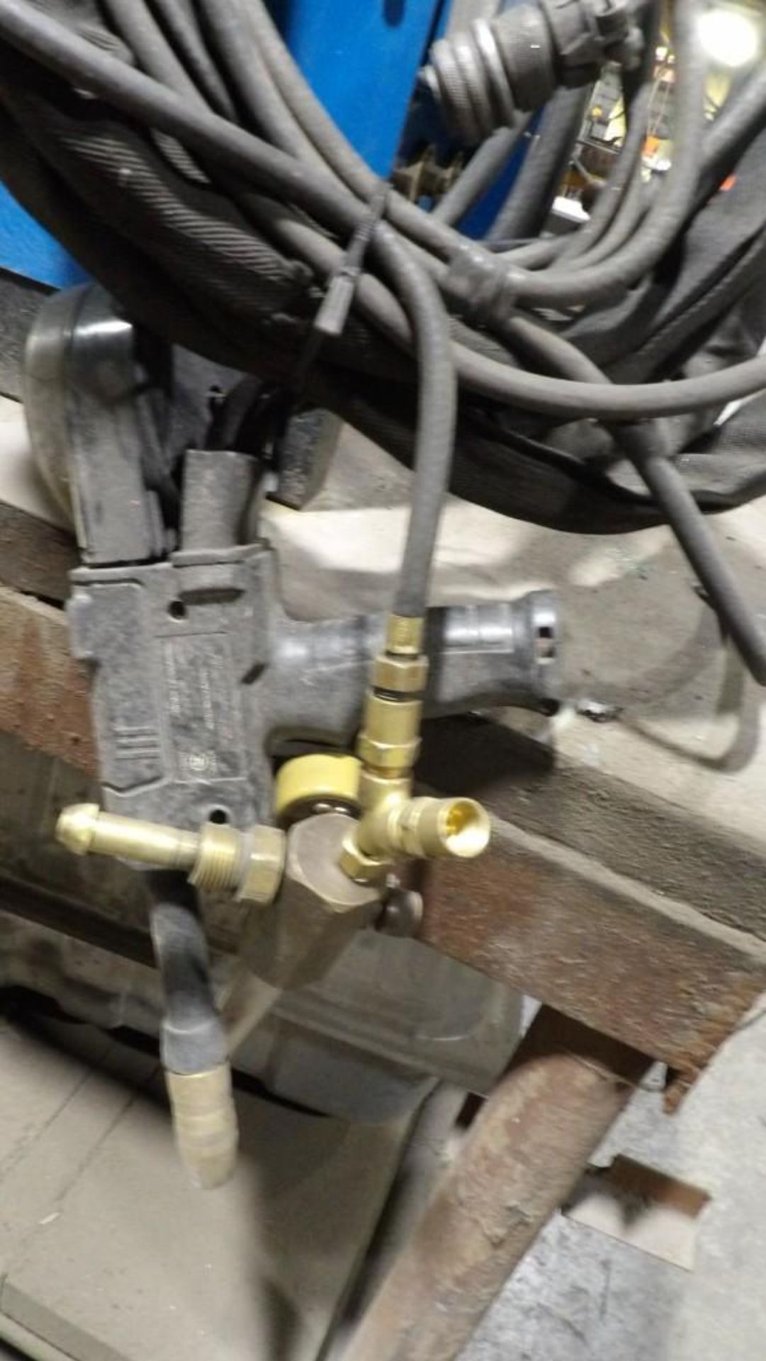 Miller Dialarc 250 AC/DC Constant Current Arc Welding Power Source with Cables - Image 5 of 6