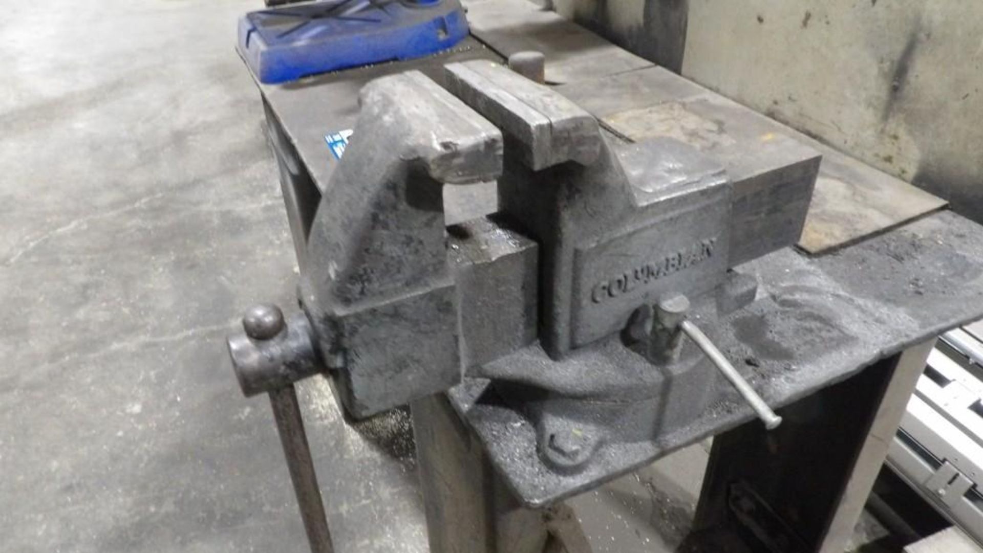 Heavy-Duty Workbench with Vise - Image 2 of 5