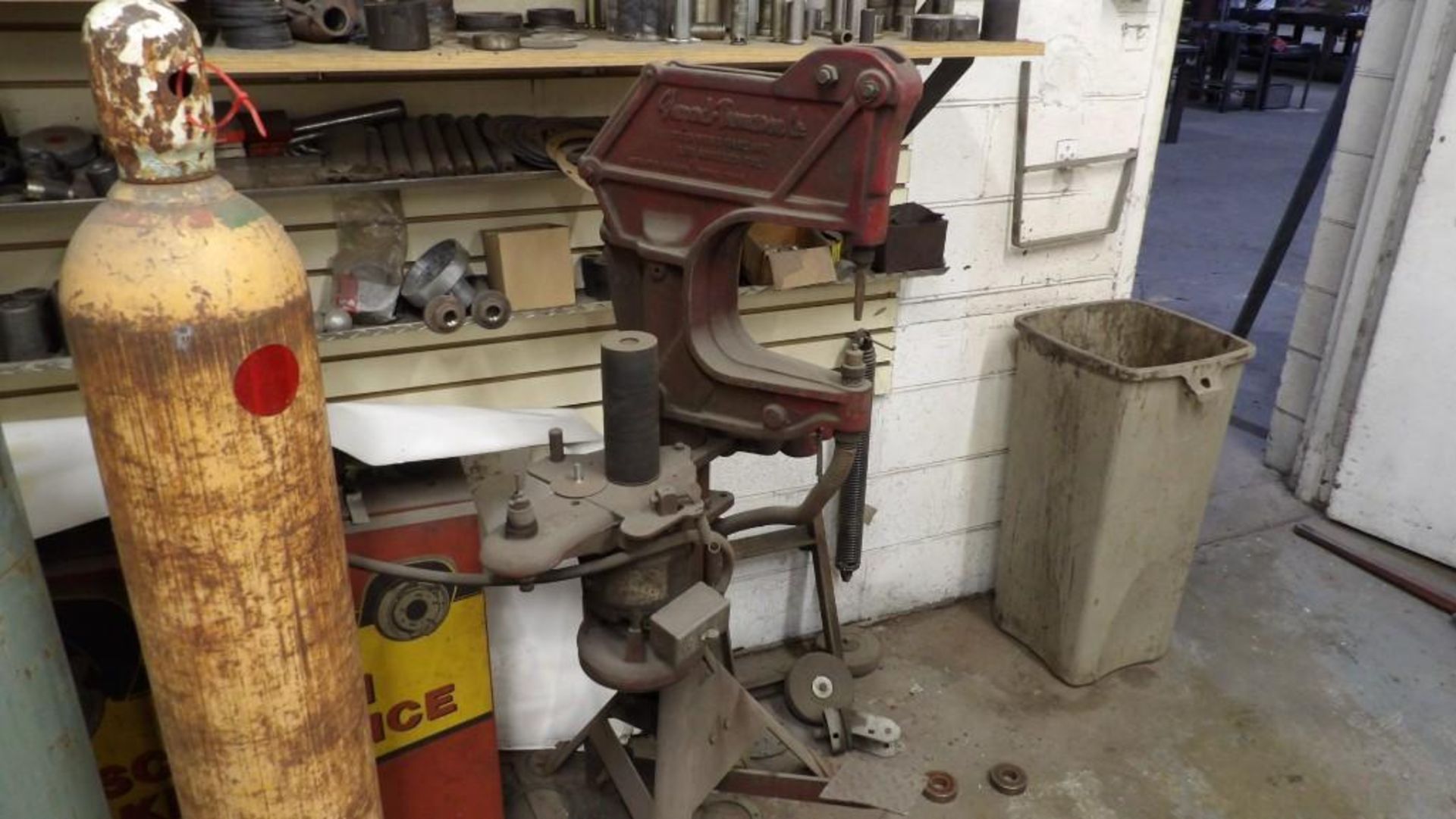 Shepard-Thomason Co. Model 574 Industrial Punch Rivet Machine, Heavy-Duty - Image 2 of 5
