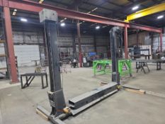 Vehicle Lift, 2-Post, Electric/Hydraulic
