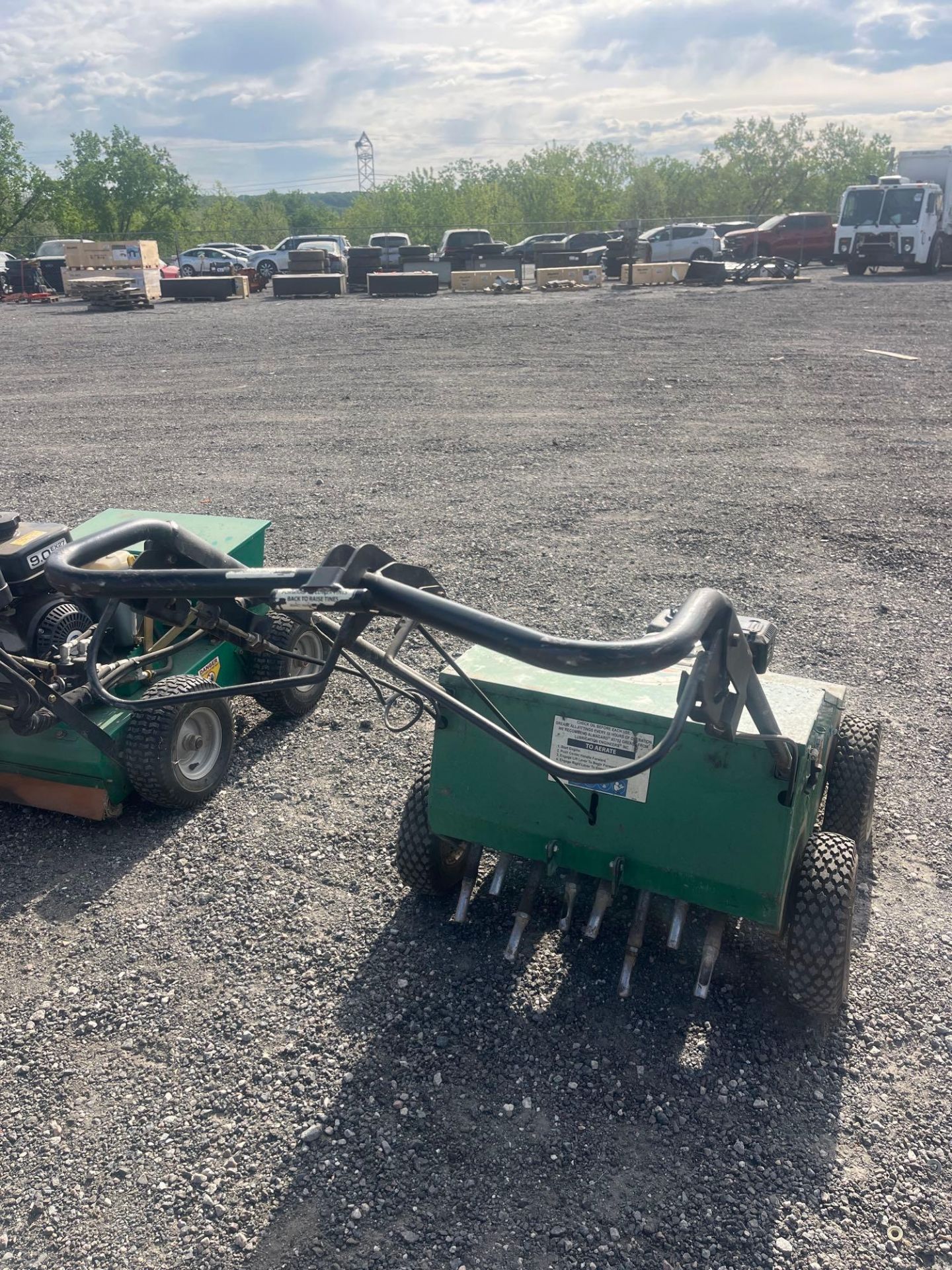 Billy Goat Plugger 25" Hydro-Drive Aerator - Image 3 of 13