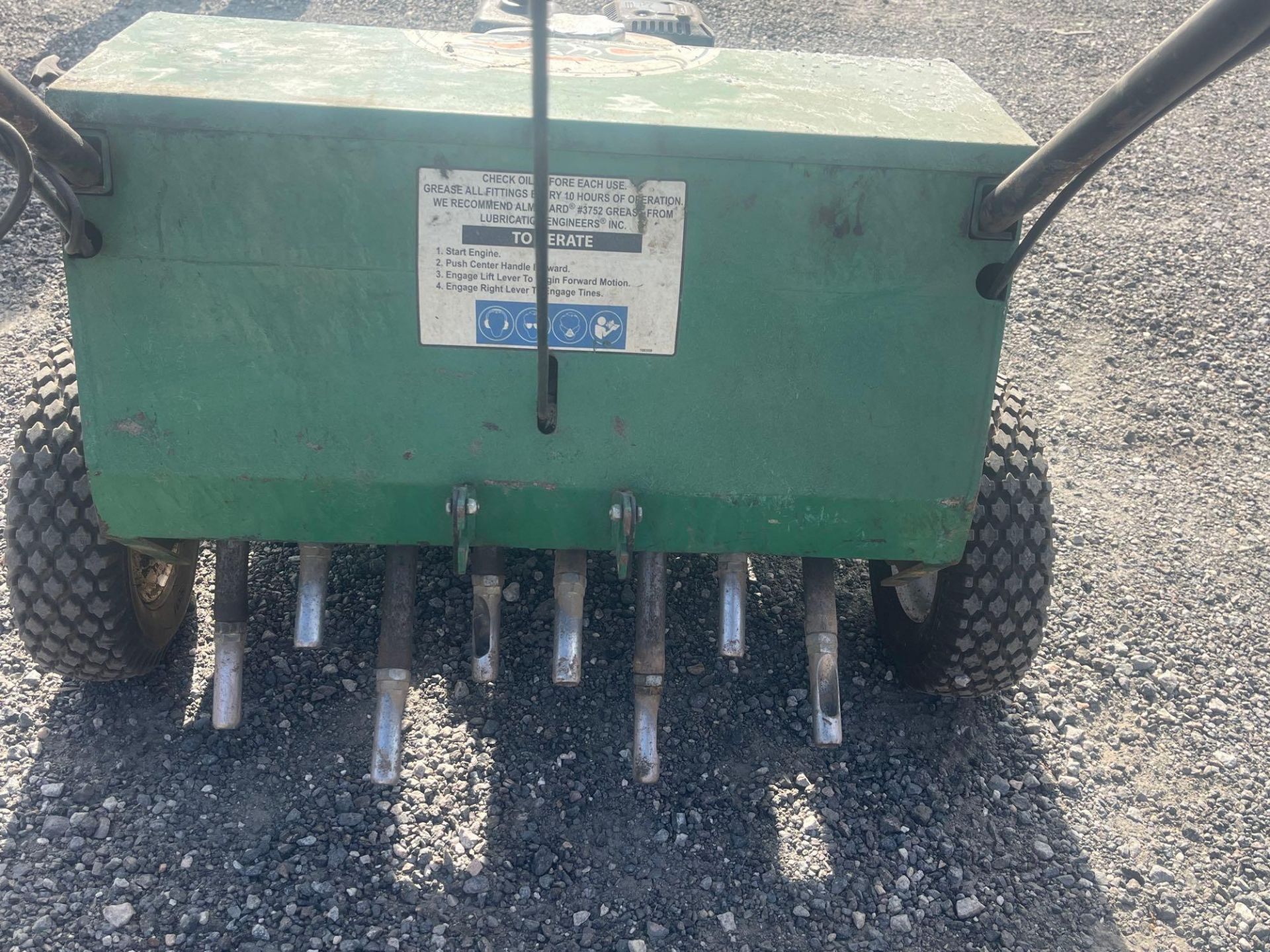 Billy Goat Plugger 25" Hydro-Drive Aerator - Image 5 of 13