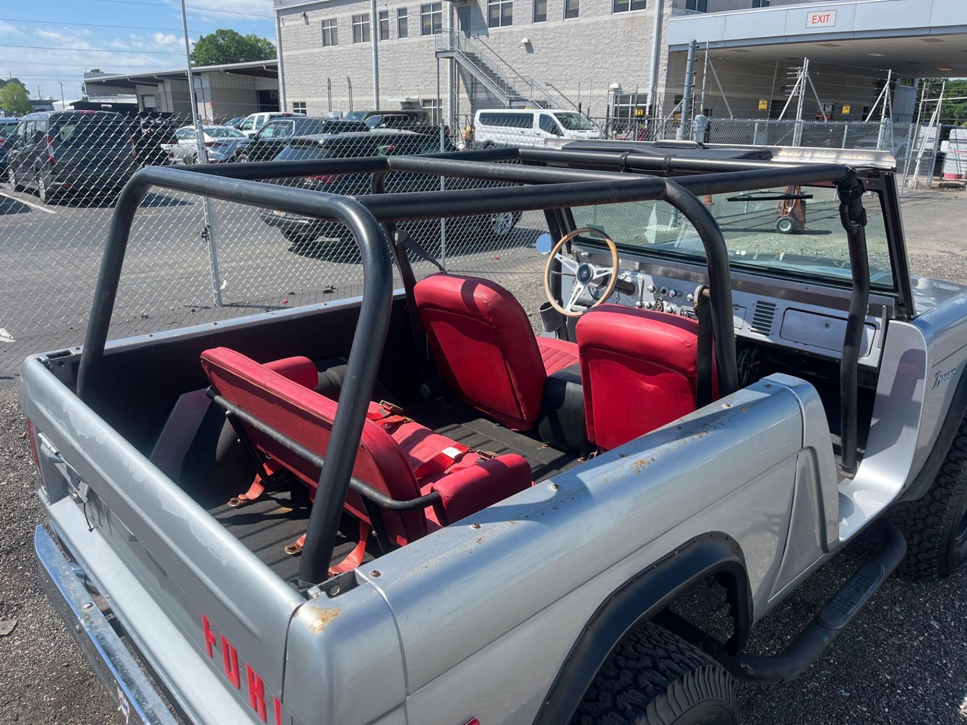 1972 Ford Bronco Sport Utility 4x4 SUV - Image 22 of 41