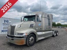 2016 Western Star 5700XE Sleeper Cab T/A Road Tractor