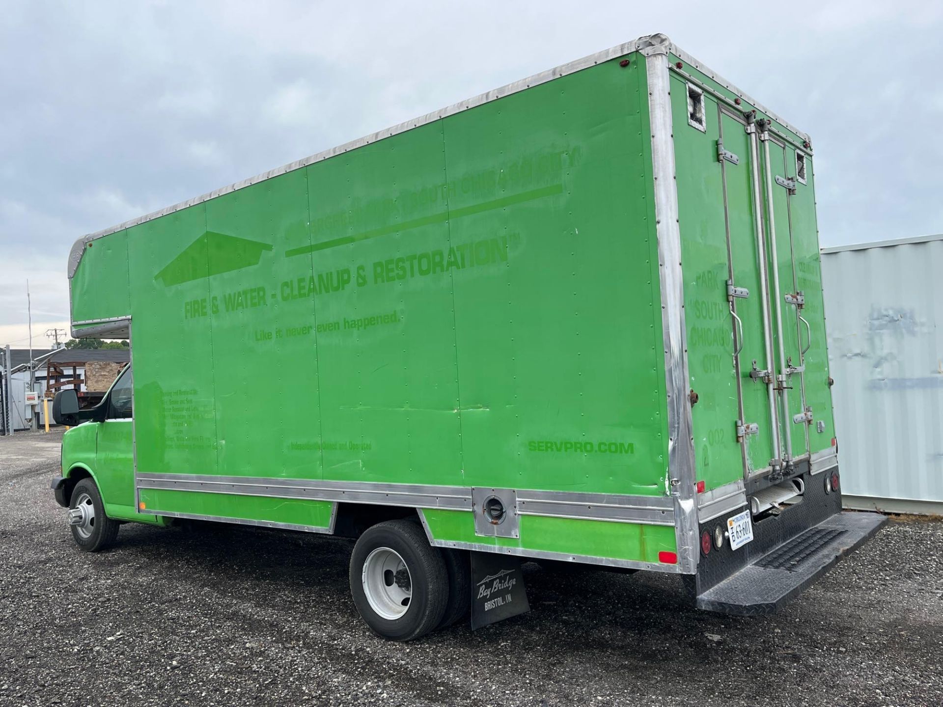 2015 Chevrolet 4500 16' S/A Box Truck - Image 2 of 20