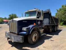 2002 Kenworth T800 Tri-Axle Dump Truck