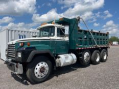 1999 Mack RD6885 Tri Axle Dump Truck