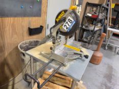 DeWalt DW705 Compound Miter Saw