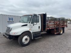 2005 International DuraStar4300 Stake Body Truck