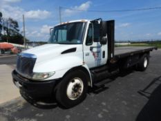 2006 International 4300 S/A Flatbed Truck