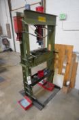 RAMCO HYDRAULIC PRESS 50 TON CAPACITY, MODEL RP50, S/N 03768, WITH DIAL FORCE GAGE 0-50 TONS