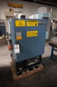 BLUE M MECHANICAL CONVECTION OVEN, LAB OVEN MODEL CC-02W-P-B-HP, MAX TEMPERATURE 700 F, CHAMBER