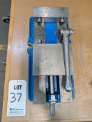 KURT D675 6" ANGLOCK MACHINE VISE