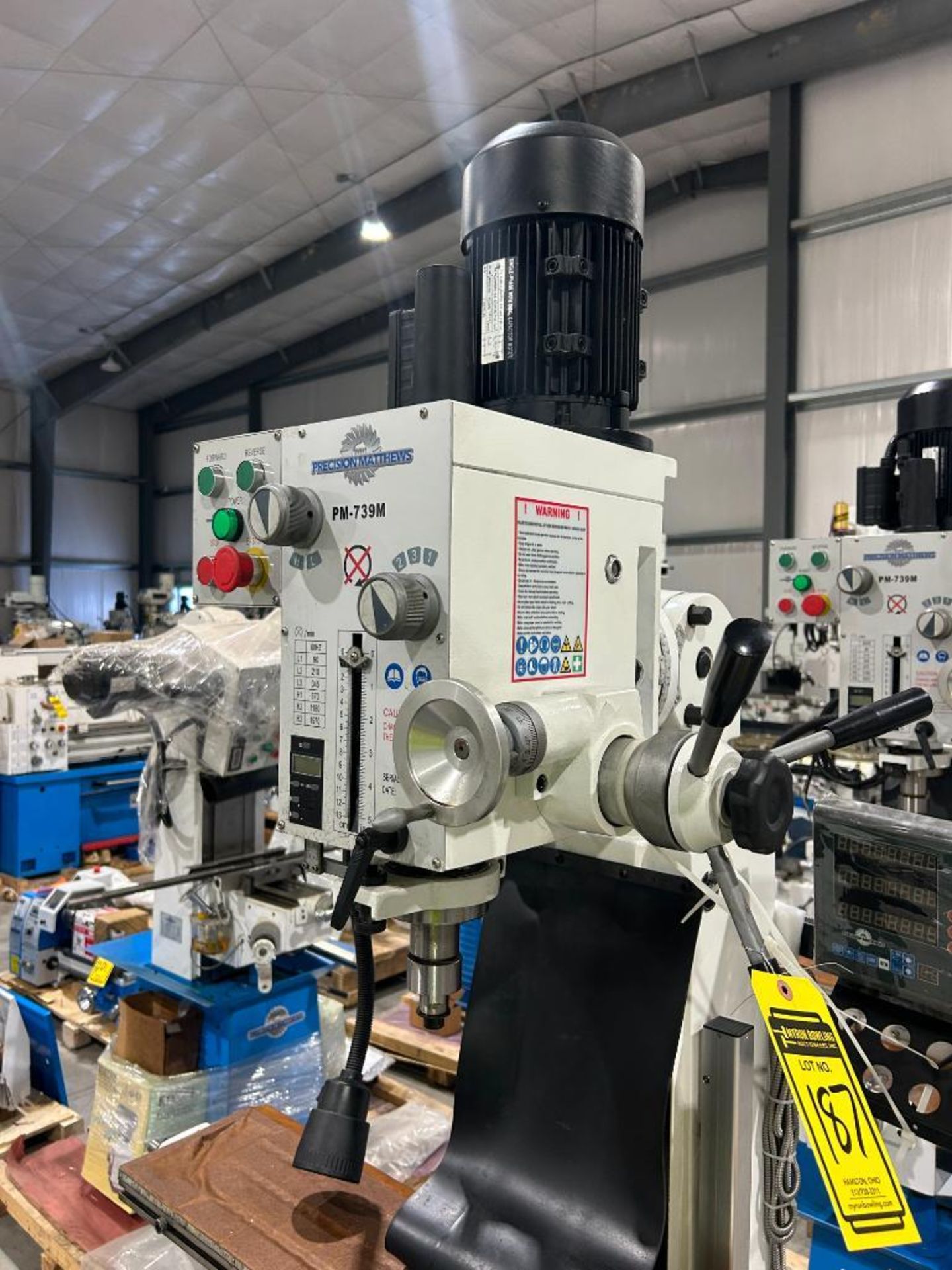 { Choice of lots: 187 } 2022 Precision Matthews Milling Machine, Model ...
