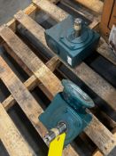 (2x) (1) Tigear Ratio 20:1, (1) 15:1