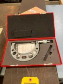SPI 4"-5" Outside Micrometer