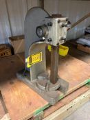 Bench-type Arbor Press